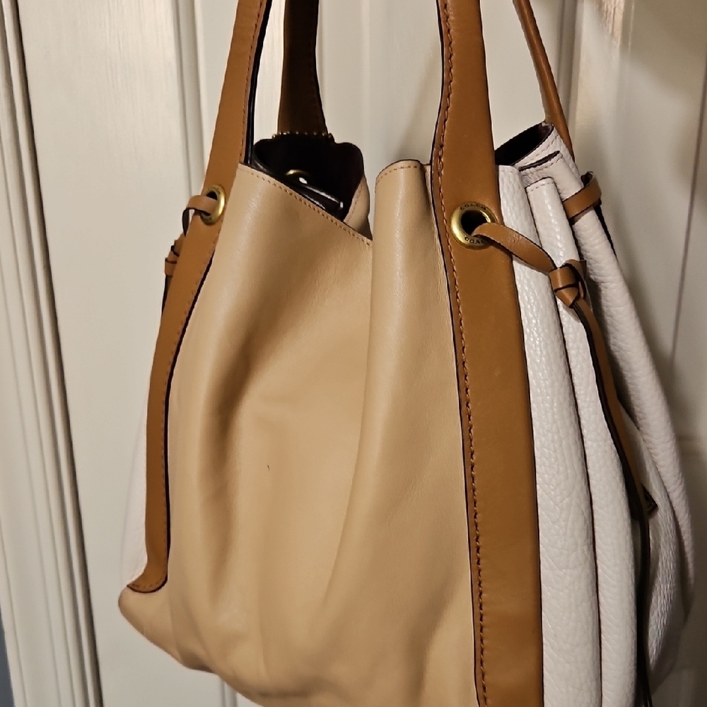Coach EUC 1941 Harmony Hobo Colorblock Tan and White Shoulder Bag - Picture 8 of 16